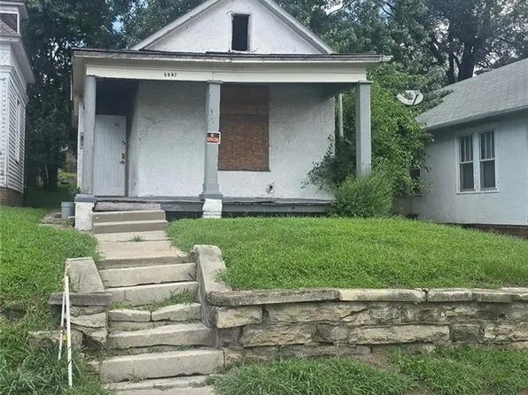 2007 Jones St, Saint Joseph, MO 64501