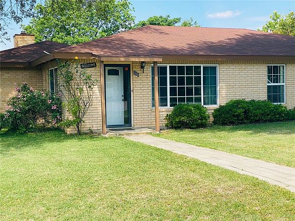 2nd image of 300 Highland Dr