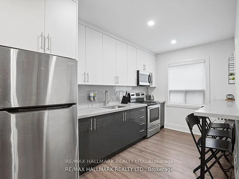 595 Saint Clair Ave W #12 — Photo 5