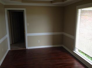 8656 Bazemore Rd, Cordova, TN 38018