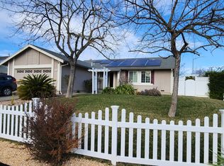 2 Pelican Ct, Petaluma, CA