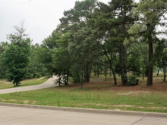 2nd image of 3824 Hogan Dr
