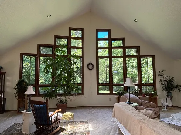 843 Trammel Gap Mtn, Dante, VA 24237