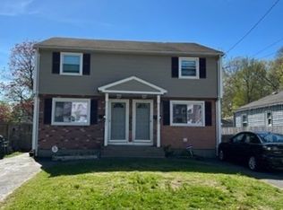 13-15 Utica St, Springfield, MA 01104