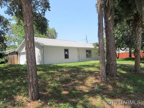 2nd image of 3131 Kumquat Dr