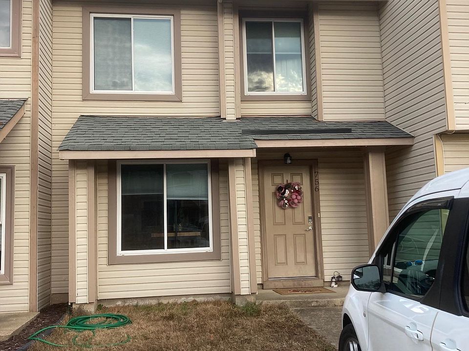 1st image of 756 Quesnel Dr