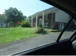 4352 Padgett Dr, Haymarket, VA 20169