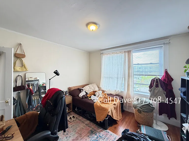 518 Cambridge St #4 — Photo 4