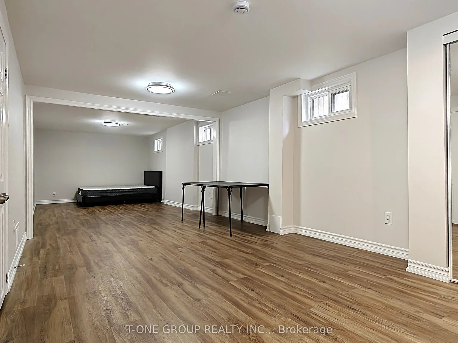 Studio, $1,300 — Photo 4