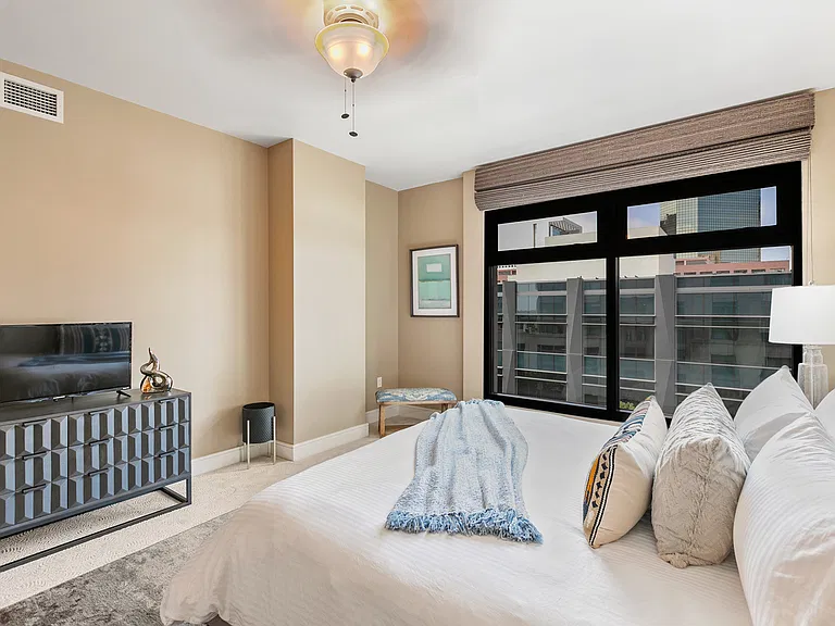 645 Front St #604 — Photo 10