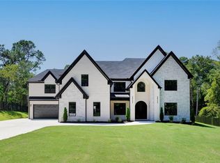 3275 Smithtown Rd, Suwanee, GA 30024