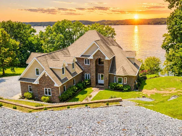 91 Channel Ridge Rd, Cadiz, KY 42211