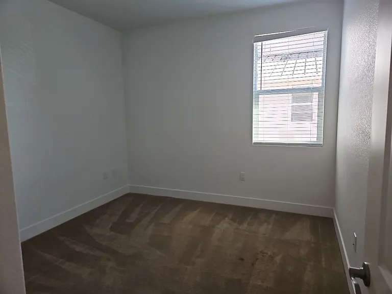 1660 Spring St — Photo 14