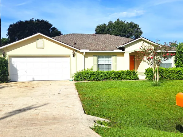 16 Lloshire Path, Palm Coast, FL 32164