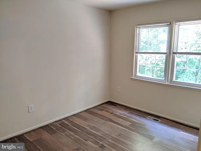 7760 Matisse Way — Photo 13