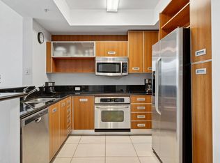 410 Evernia St APT 414, West Palm Beach, FL 33401