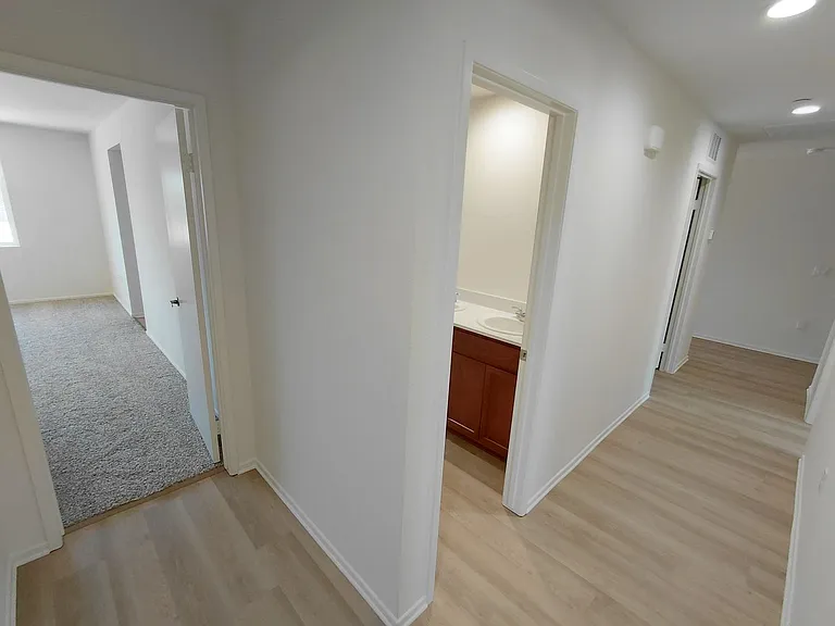 475 Palomino Ct — Photo 29