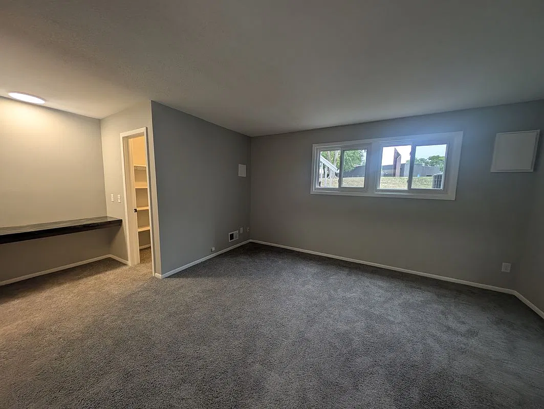 2 bed, 1.0 bath, 1200 sqft, $1,795 — Photo 4