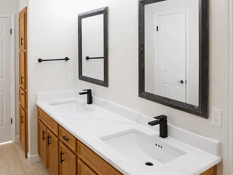 Master bath with double vanity - Door to shower room