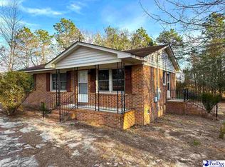 1413 E Old Camden Rd, Hartsville, SC 29550