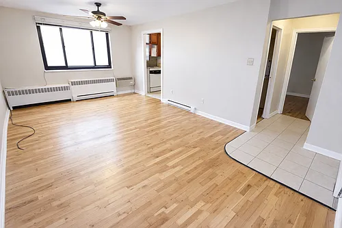348 S Highland Ave Photo 1