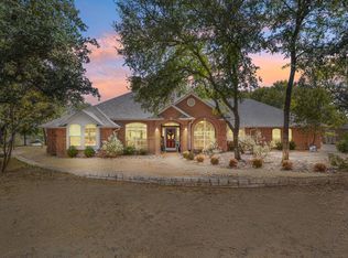 124 Derek Ct, Hudson Oaks, TX 76087