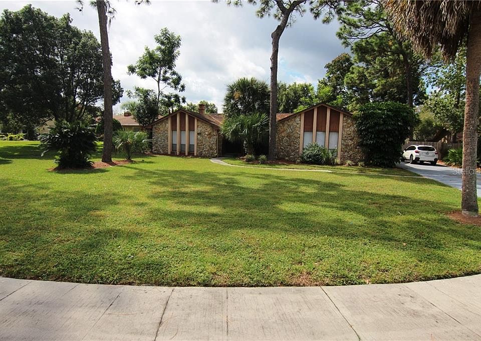 1st image of 360 W Hornbeam Dr
