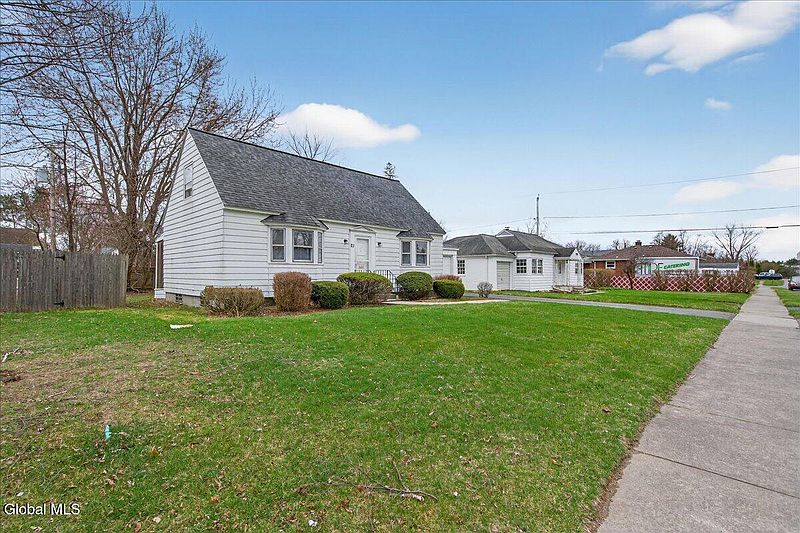 3rd image of 21 Hopewell Street