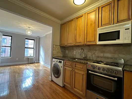 Rented by REAL New York | media 15