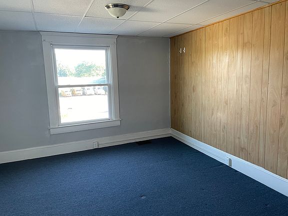 Large bedroom
