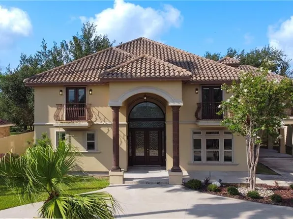 718 E Buchanan Ave, Alton, TX 78573