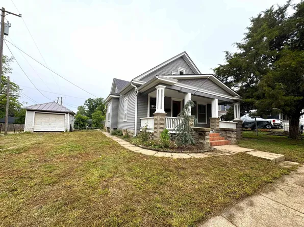 714 N Olive St, Abilene, KS 67410