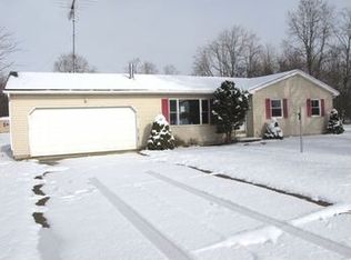 14760 Burlew Rd, Three Rivers, MI 49093