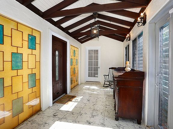 3rd image of 1202 Asturia Ave