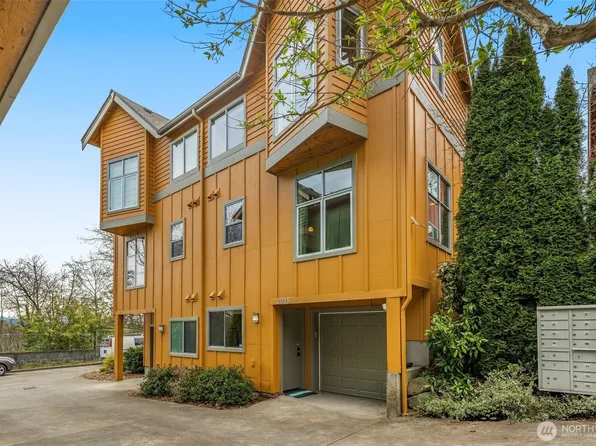 2815 24th Avenue S, Seattle, WA 98144