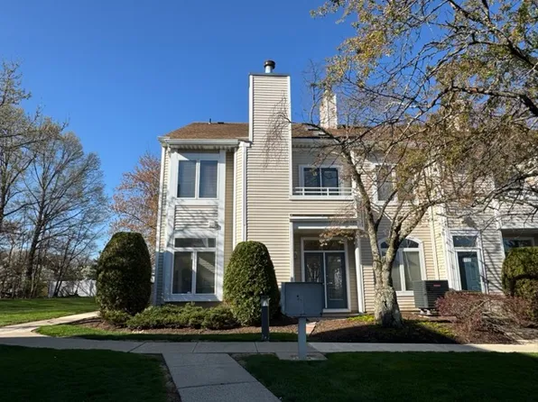 1101 Barbaras Ct, North Wales, PA 19454