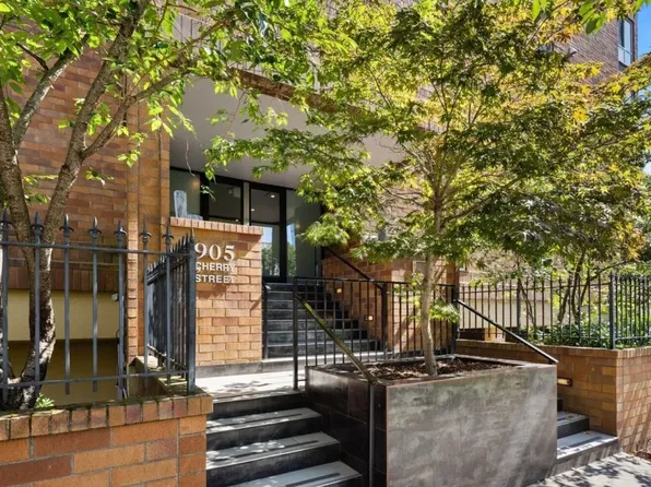 905 Cherry St APT 205, Seattle, WA 98104
