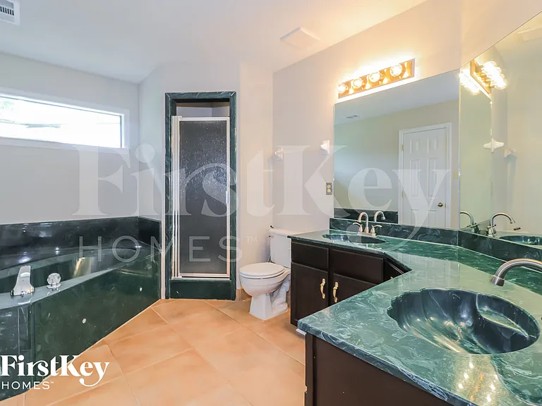 6417 Eagle Valley Cv — Photo 10