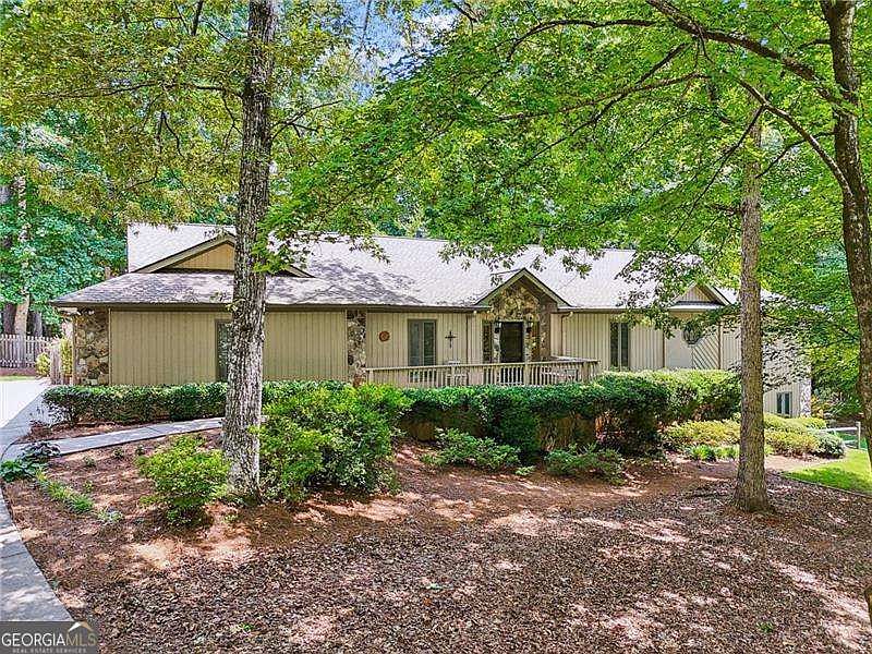 1st image of 211 Black Kettle Ln