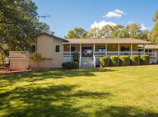 13405 Moss Rock Dr, Auburn, CA 95602