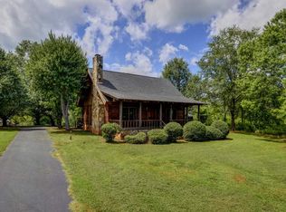 97 Orchard Dr, Inman, SC 29349