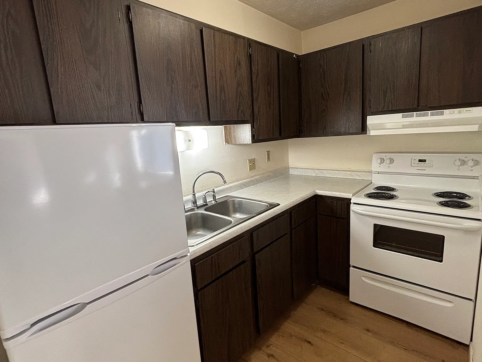 1 bed, 785 sqft, $850 — Photo 1