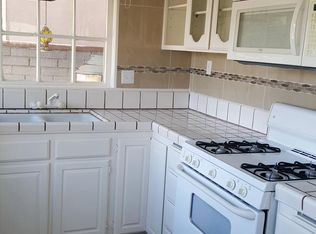 1124 Loma Dr, Hermosa Beach, CA 90254