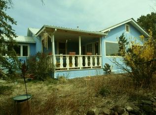 145 W Deer Trl, Capitan, NM 88316