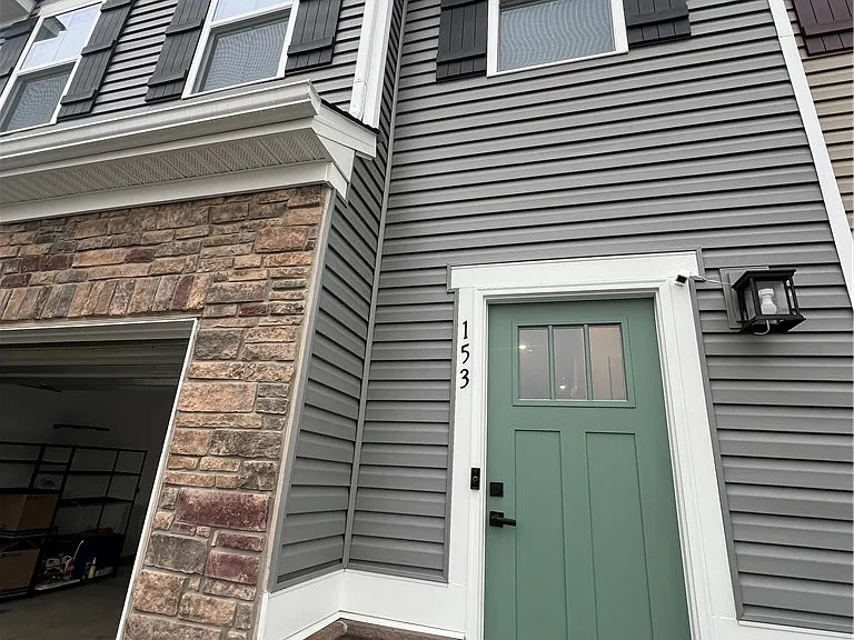 153 Melinda Ct — Photo 3