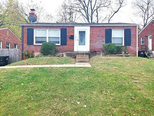 7820 Drexel Dr Photo 1