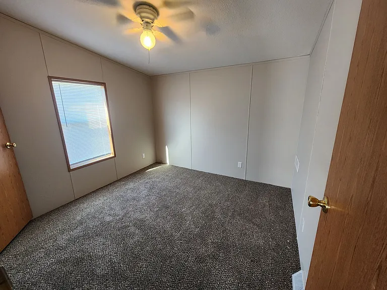 Belle Villa Lake — Photo 38