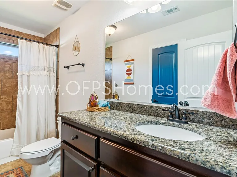 8170 Tavira St — Photo 29