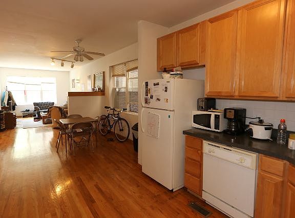 4th image of 1035 N Mozart St #01