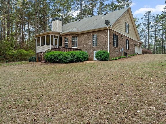5th image of 235 Lummus Rd